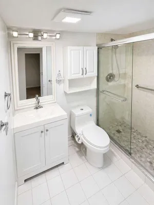 Property Slideshow image 3 of 14 | 5160 las verdes cir 103, Delray Beach, FL, 33484