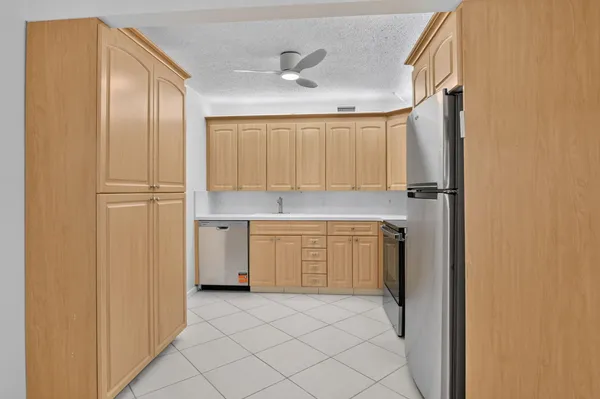 Property Slideshow image 3 of 65 | 3057 yarmouth c c, Boca Raton, FL, 33434