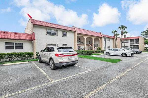 Property Slideshow image 3 of 53 | 216 lake dora dr, West Palm Beach, FL, 33411