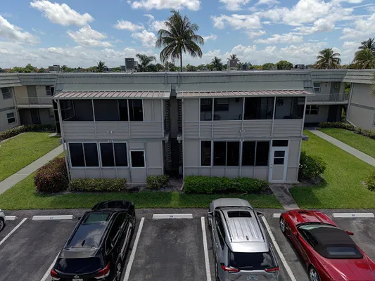 Property Slideshow image 2 of 40 | 87 brittany b ave b, Delray Beach, FL, 33446