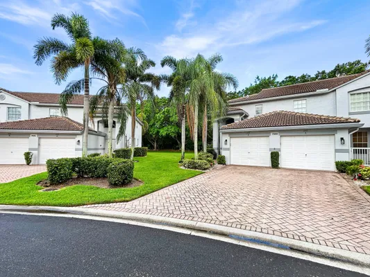 Property Slideshow image 2 of 35 | 7880 laina ln 3, Boynton Beach, FL, 33437
