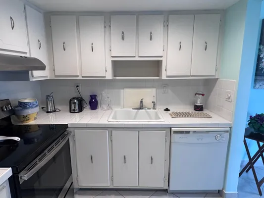 Property Slideshow image 3 of 7 | 641 burgundy, Delray Beach, FL, 33484