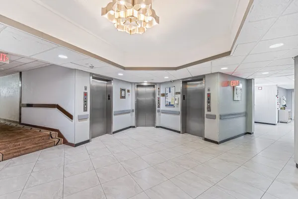 Property Slideshow image 3 of 27 | 1400 saint charles pl 616, Pembroke Pines, FL, 33026