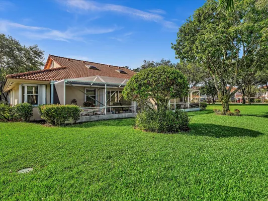 Property Slideshow image 3 of 50 | 7036 summer tree dr b, Boynton Beach, FL, 33437