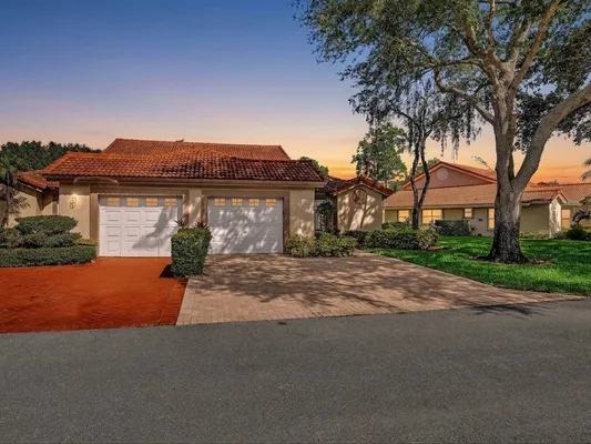 Property Slideshow image 2 of 50 | 7036 summer tree dr b, Boynton Beach, FL, 33437