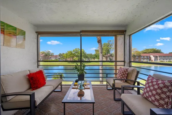 Property Slideshow image 3 of 34 | 145 lake nancy ln 232, West Palm Beach, FL, 33411