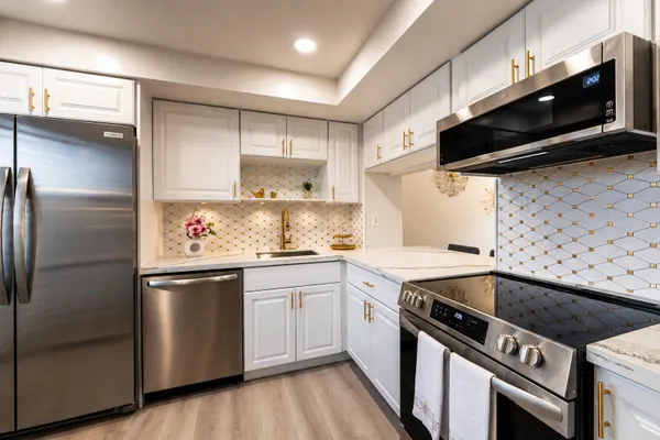 Property Slideshow image 2 of 10 | 9810 marina blvd 1115, Boca Raton, FL, 33428