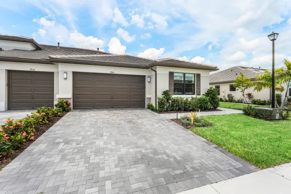 Property Slideshow image 2 of 32 | 13584 sw starkissed ln, Port St. Lucie, FL, 34987