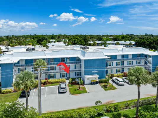Property Slideshow image 2 of 44 | 1864 sw palm city rd 103, Stuart, FL, 34994
