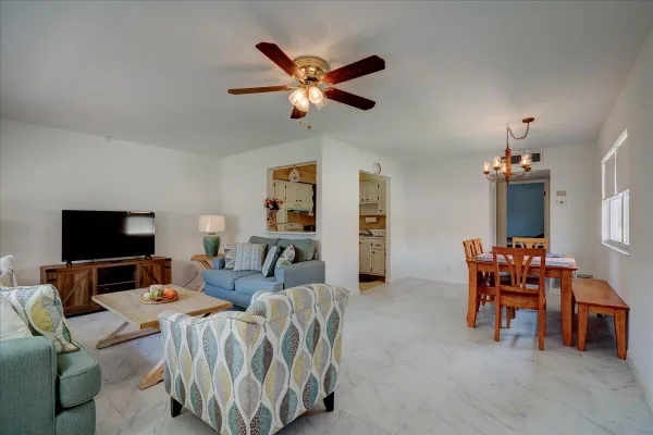 Property Slideshow image 3 of 15 | 222 saxony e 222, Delray Beach, FL, 33446