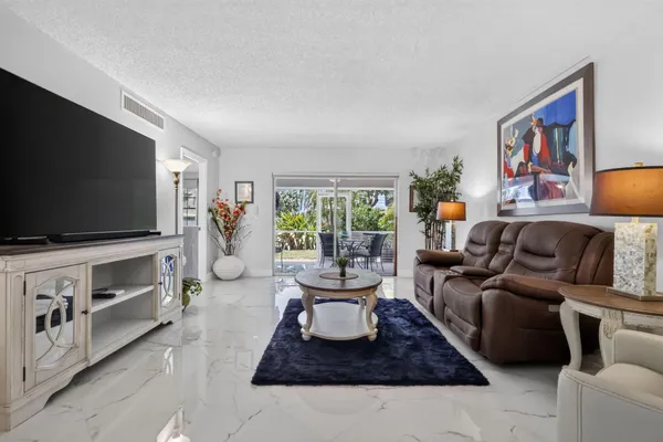 Property Slideshow image 3 of 72 | 1251 sugar sands blvd 125, Singer Island, FL, 33404