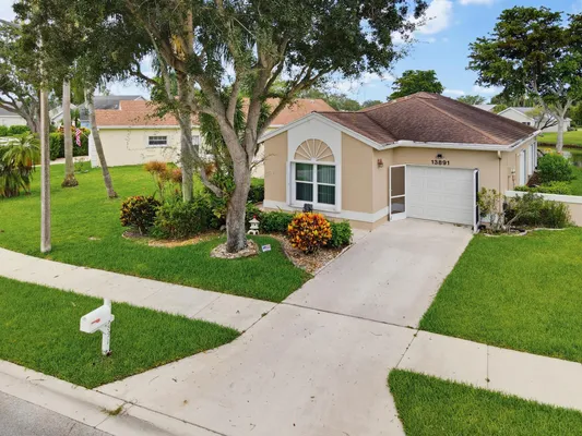 Property Slideshow image 2 of 46 | 13891 oneida dr, Delray Beach, FL, 33446