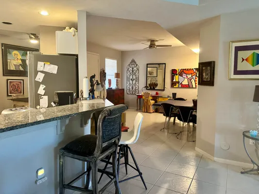 Property Slideshow image 3 of 53 | 12418 crystal pointe dr 102, Boynton Beach, FL, 33437