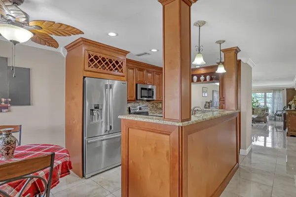 Property Slideshow image 3 of 21 | 5620 spindle palm ct e, Delray Beach, FL, 33484