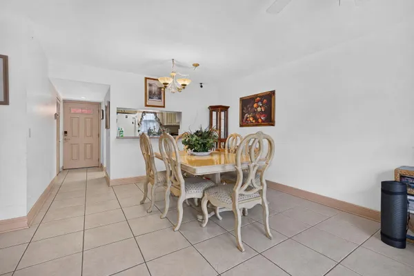 Property Slideshow image 3 of 20 | 12022 w greenway dr 201, Royal Palm Beach, FL, 33411