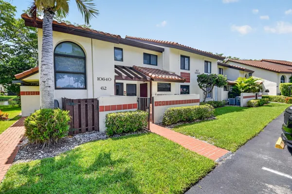 Property Slideshow image 2 of 57 | 10640 tropic palm ave 101, Boynton Beach, FL, 33437