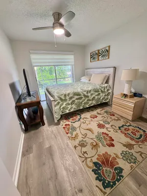 Property Slideshow image 3 of 32 | 277 chatham n, West Palm Beach, FL, 33417