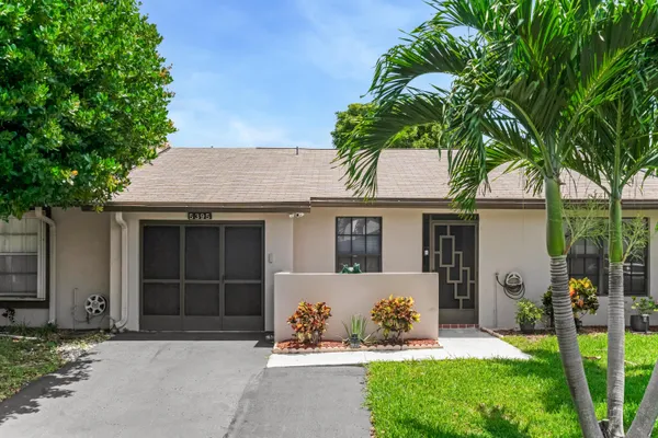 Property Slideshow image 2 of 29 | 5395 viburnum st, Delray Beach, FL, 33484