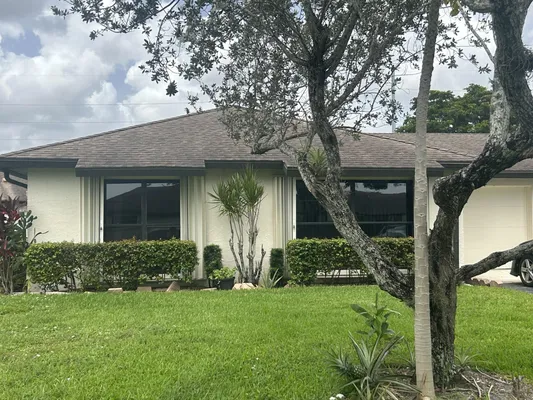 Property Slideshow image 2 of 20 | 4882 equestrian cir a, Boynton Beach, FL, 33436