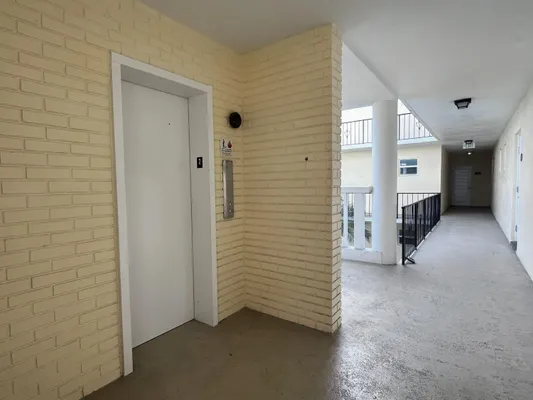 Property Slideshow image 3 of 49 | 21 colonial club dr 202, Boynton Beach, FL, 33435