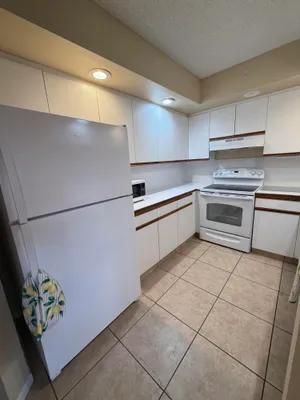 Property Slideshow image 2 of 7 | 1300 sw 125th ave 103k, Pembroke Pines, FL, 33027