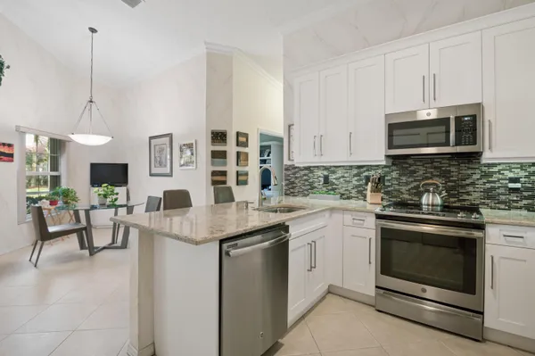 Property Slideshow image 3 of 37 | 5053 toscana trl, Boynton Beach, FL, 33437