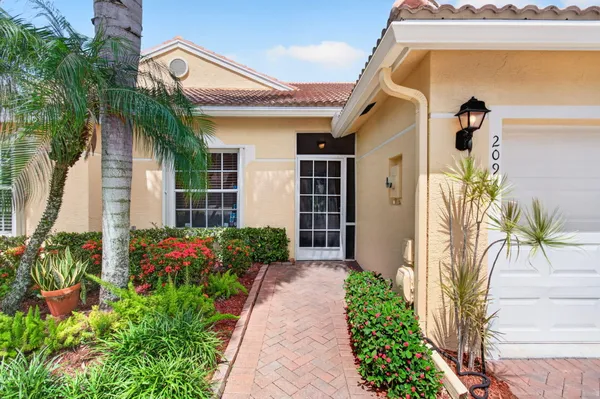 Property Slideshow image 3 of 84 | 2096 stonington ter, West Palm Beach, FL, 33411