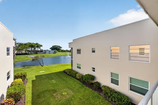 Property Slideshow image 3 of 54 | 332 capri g g, Delray Beach, FL, 33484