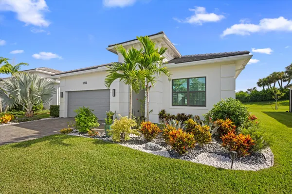 Property Slideshow image 2 of 80 | 5432 saint armands way, Westlake, FL, 33470