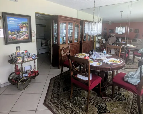 Property Slideshow image 3 of 18 | 205 wellington m m, West Palm Beach, FL, 33417