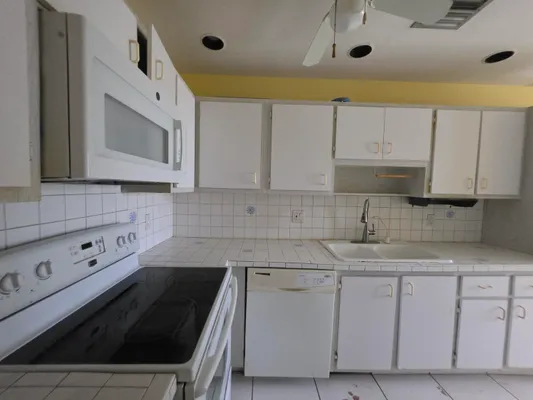 Property Slideshow image 3 of 14 | 1131 calamondin ter 101, Delray Beach, FL, 33445