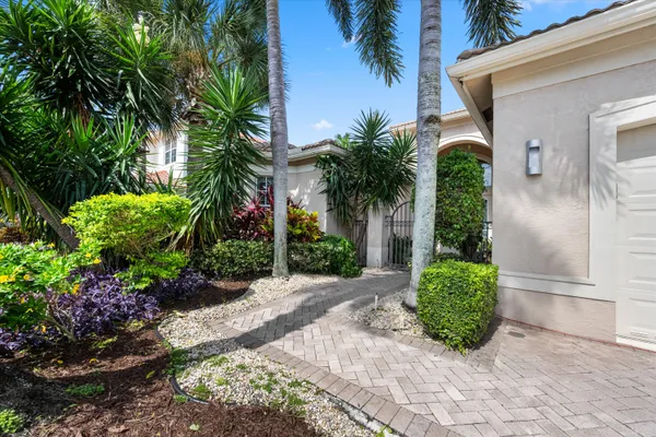Property Slideshow image 3 of 47 | 13473 shell beach ct, Delray Beach, FL, 33446