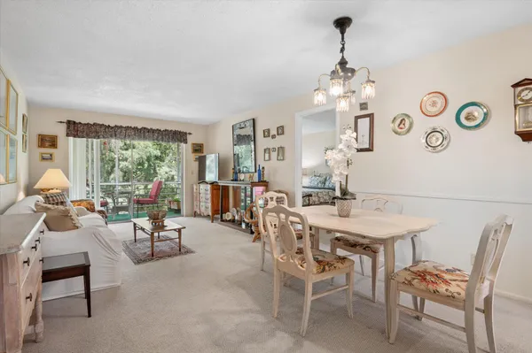 Property Slideshow image 2 of 24 | 473 lake frances dr, West Palm Beach, FL, 33411