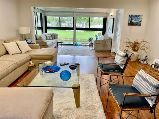 Property Slideshow image 2 of 5 | 1 westgate ln 1b, Boynton Beach, FL, 33436