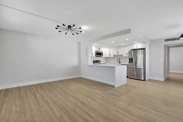 Property Slideshow image 3 of 52 | 114 brittany c c, Delray Beach, FL, 33446