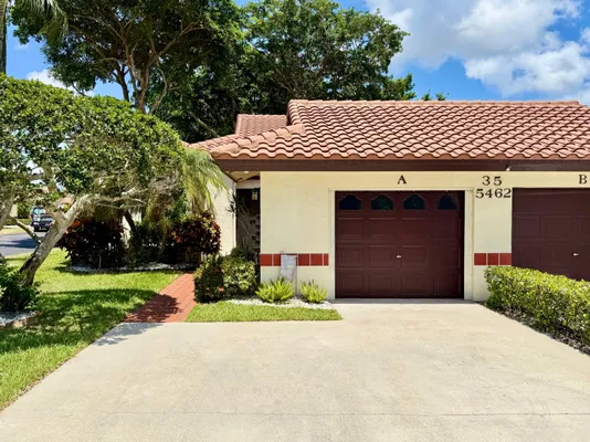 Property Slideshow image 3 of 61 | 5462 palm springs ln a, Boynton Beach, FL, 33437