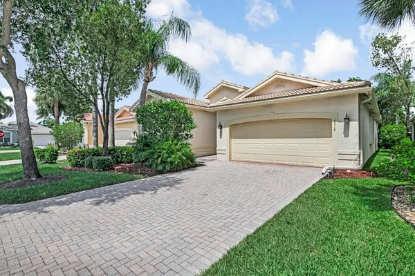 Property Slideshow image 2 of 66 | 7718 ocean sunset dr, Lake Worth, FL, 33467