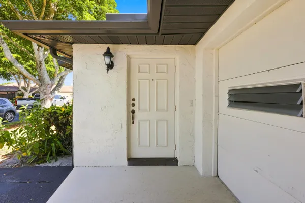 Property Slideshow image 3 of 42 | 4863 dovewood ter, Boynton Beach, FL, 33436