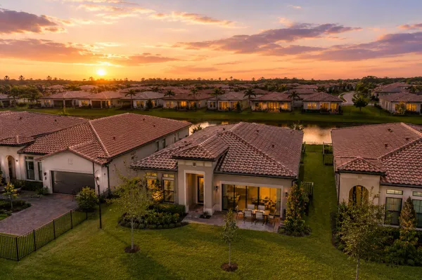 Property Slideshow image 2 of 105 | 8098 liberty way, Parkland, FL, 33067