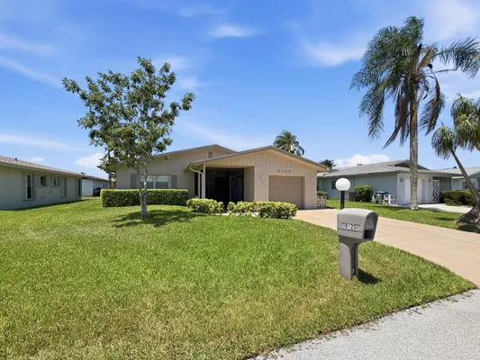 Property Slideshow image 2 of 36 | 6125 stanley ln, Delray Beach, FL, 33484