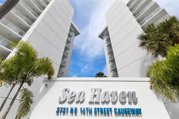 Property Slideshow image 2 of 54 | 2731 ne 14th street cswy 110, Pompano Beach, FL, 33062