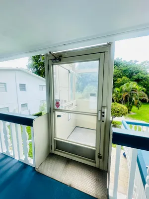 Property Slideshow image 2 of 57 | 59 oakridge e, Deerfield Beach, FL, 33442