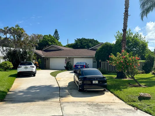Property Slideshow image 2 of 33 | 12619 se cascades ct, Hobe Sound, FL, 33455