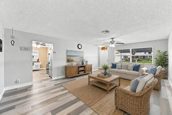 Property Slideshow image 2 of 41 | 8960 nw 12th pl, Plantation, FL, 33322