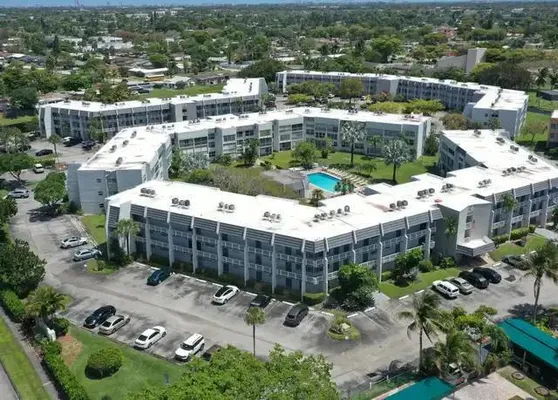 Property Slideshow image 2 of 4 | 6700 royal palm blvd 203d, Margate, FL, 33063