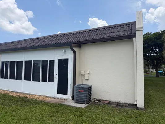 Property Slideshow image 3 of 12 | 127 lake rebecca dr, West Palm Beach, FL, 33411
