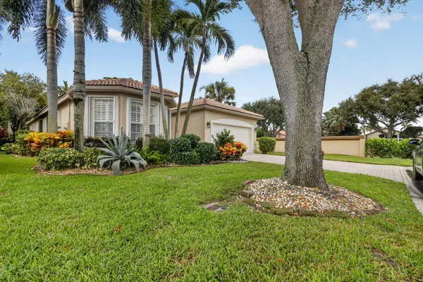 Property Slideshow image 2 of 82 | 6511 malta dr, Boynton Beach, FL, 33437