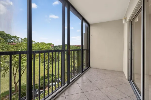 Property Slideshow image 3 of 40 | 12551 sw 16th ct 303c, Pembroke Pines, FL, 33027
