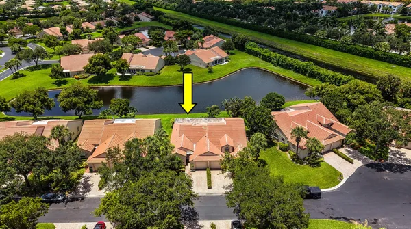 Property Slideshow image 3 of 45 | 7906 lake sands dr, Delray Beach, FL, 33446