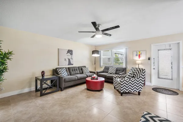 Property Slideshow image 3 of 26 | 737 flanders p, Delray Beach, FL, 33484